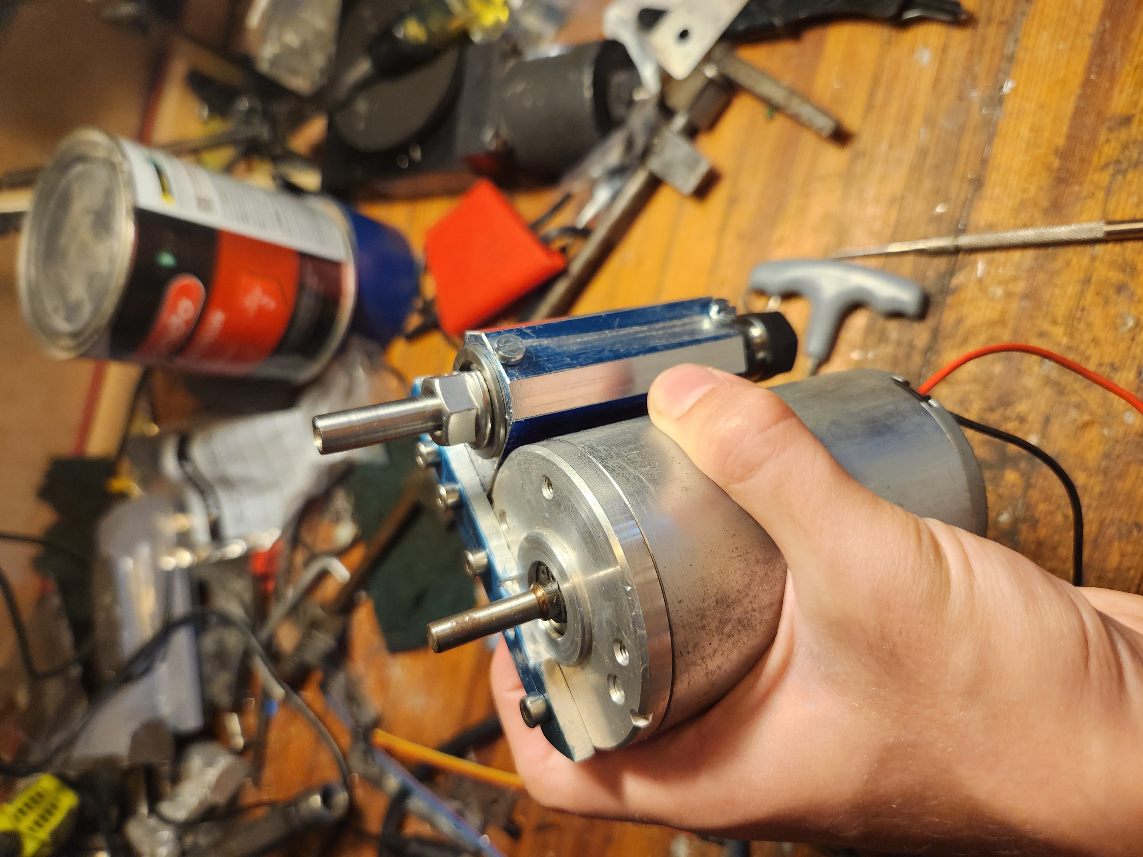 Cutting bearing seats and drilling main hole